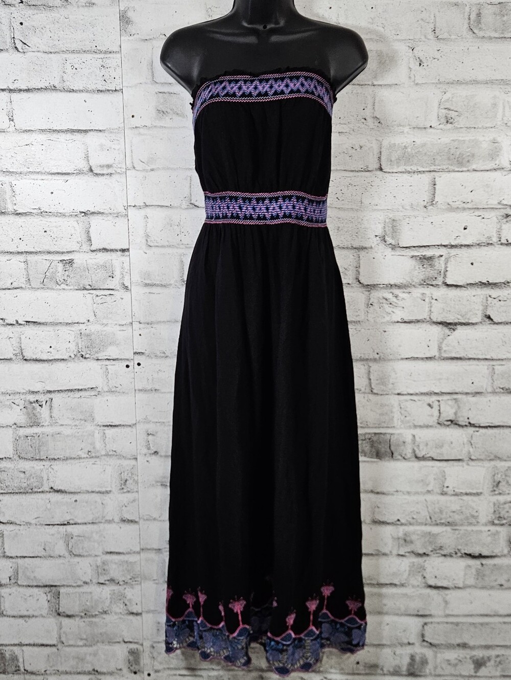 725 Originals Strapless Maxi Dress Y2K Boho Embroidered Black